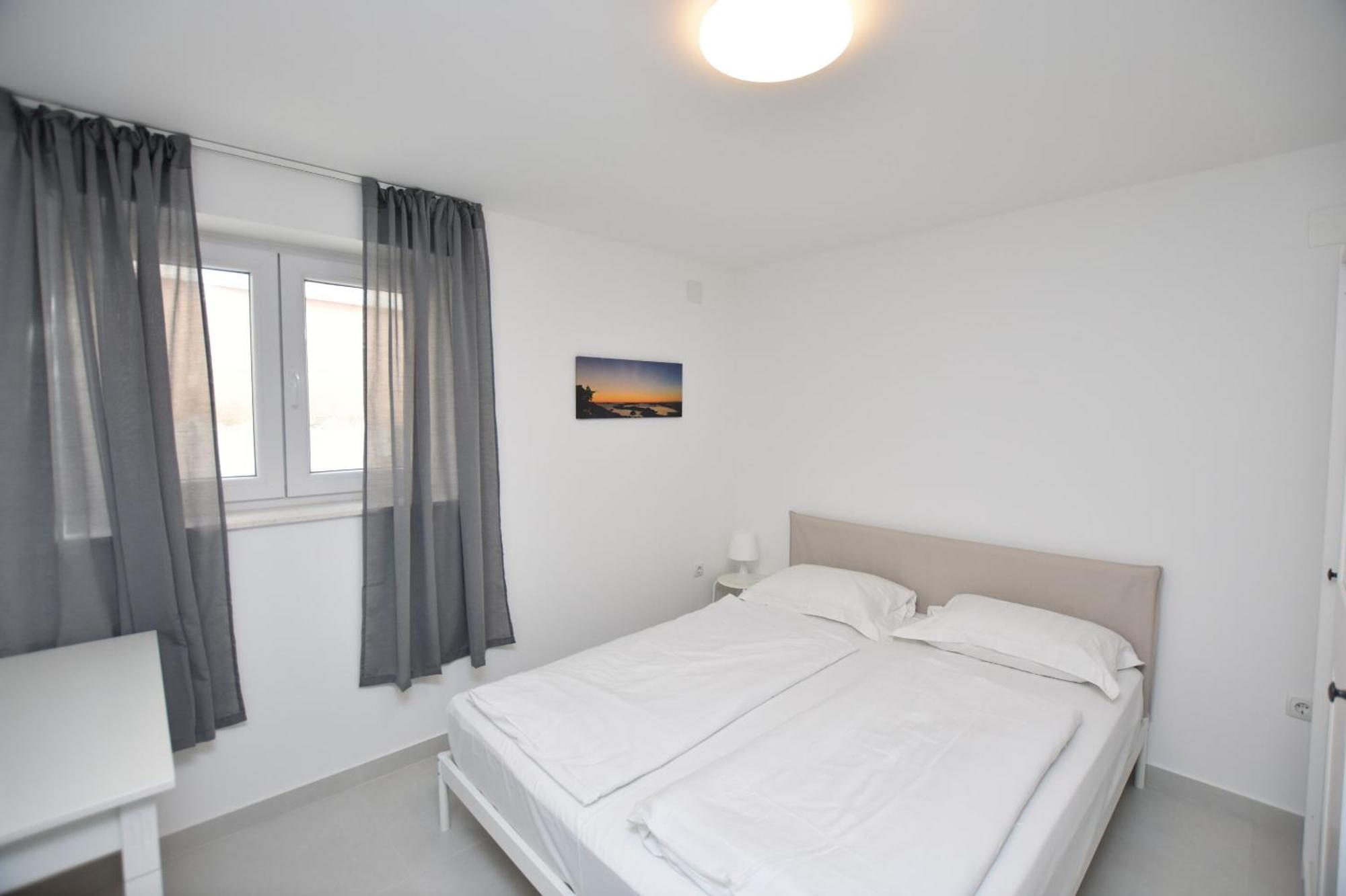 Apartments Leonardo 普利莫顿 外观 照片